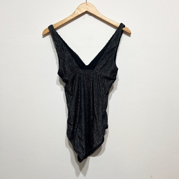 NEW The Augustine Once Piece Swim Bathing Suit Black Silver Ribbed Small Tall - Picture 4 of 4